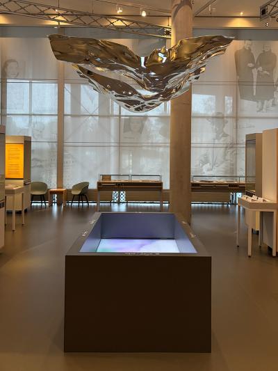 Künstlerischen Installationen „Was bleibt?“ von Clemens Walter und Yael Reuveny